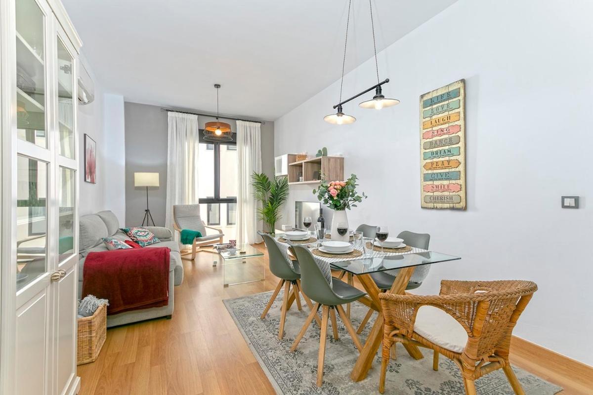 -Malagasunapts- Central Freeparking Rooftoppool Buitenkant foto