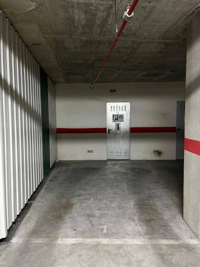 -Malagasunapts- Central Freeparking Rooftoppool Buitenkant foto